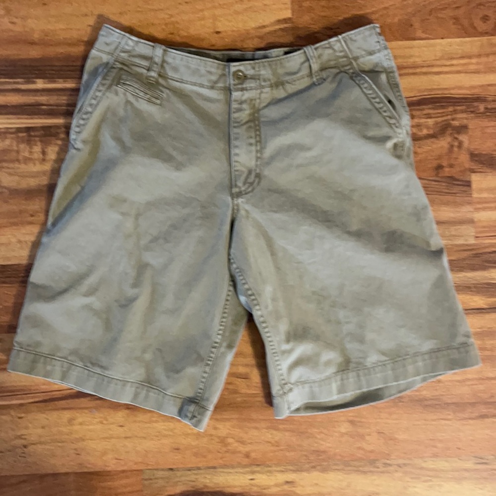 Men’s Old Navy Shorts 33